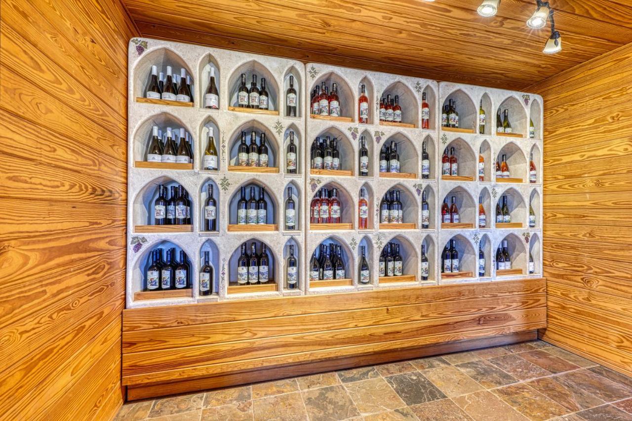 The Olive @ Mendelbaum Winery Guest Cabins Hotel Fredericksburg Exterior foto